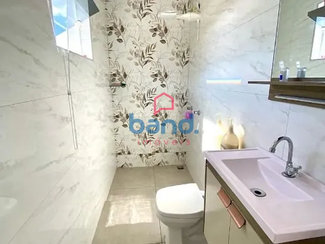 Casa com 200m² 3 quartos e 3 banheiros, à venda, no bairro Vila Angélica em Porto Feliz