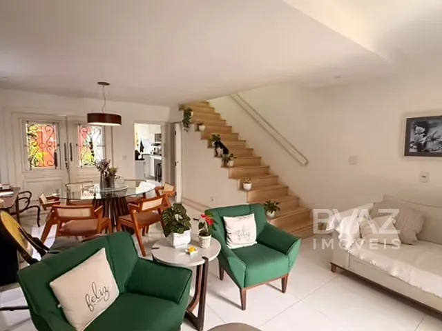 Casa com 216m² 3 quartos e 3 banheiros, à venda, no bairro Braga em Cabo Frio