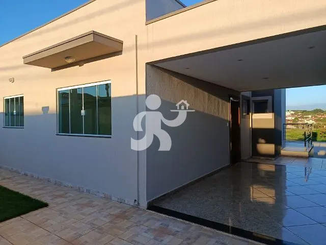 Casa com 275m² 3 quartos e 2 banheiros, à venda ou para alugar, no bairro Jardim Itália em São Pedro