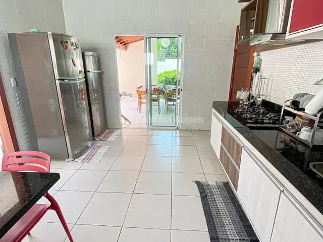 Casa com 293m² 3 quartos e 3 banheiros, à venda, no bairro Satélite em Teresina