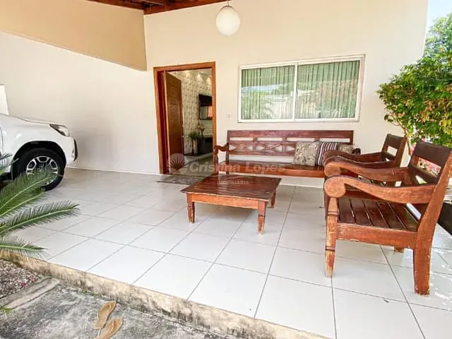 Casa com 293m² 3 quartos e 3 banheiros, à venda, no bairro Satélite em Teresina