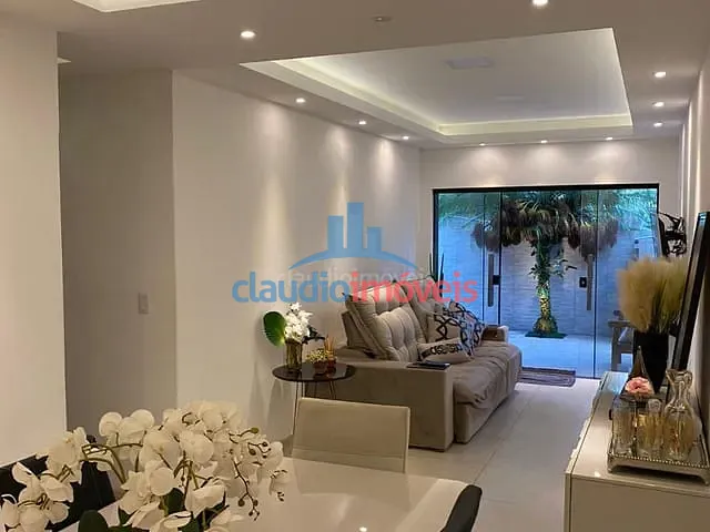 Casa com 195m² 3 quartos e 1 banheiro, à venda, no bairro Centro em Rio Claro