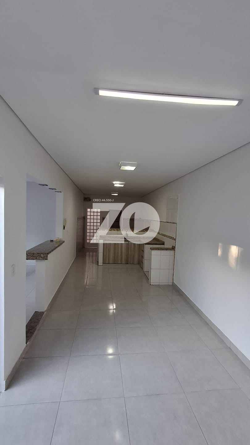 Casa, 3 quartos, 193 m² - Foto 2