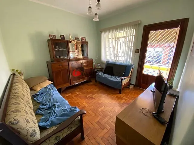 Casa com 335m² 2 quartos e 1 banheiro, à venda, no bairro Santa Paula em São Caetano do Sul