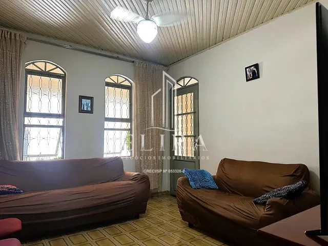 Casa com 150m² 2 quartos e 1 banheiro, à venda, no bairro Vila Molon em Americana