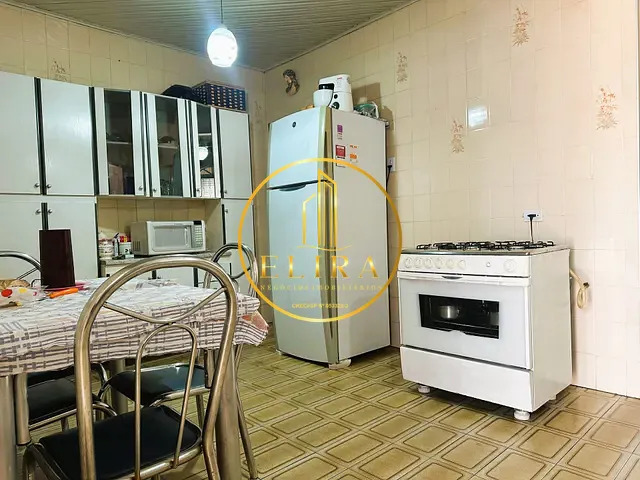 Casa com 150m² 2 quartos e 1 banheiro, à venda, no bairro Vila Molon em Americana