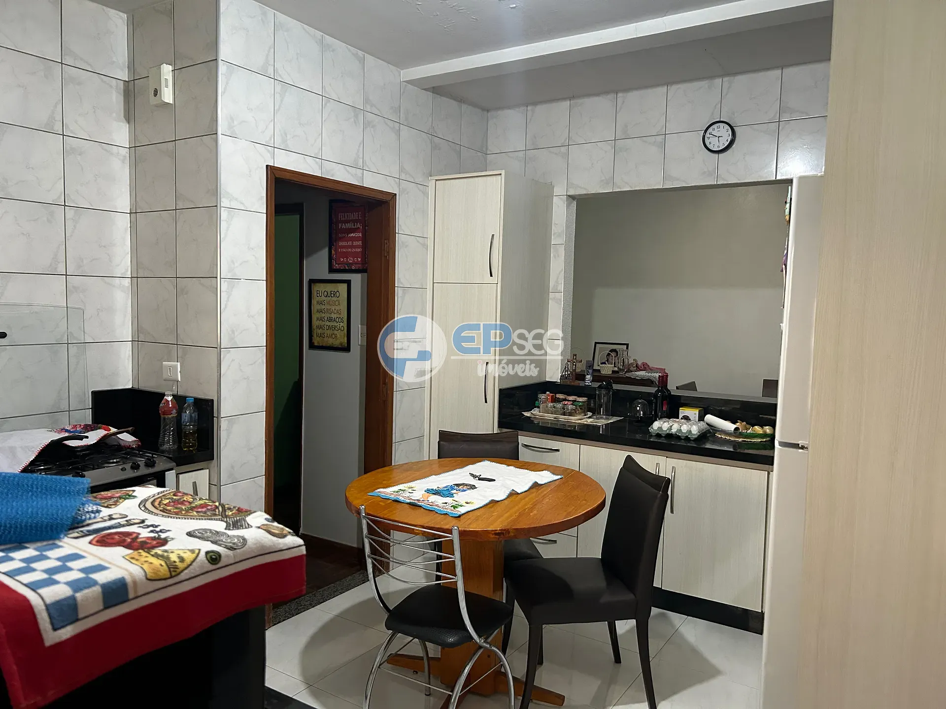 Casa, 5 quartos, 321 m² - Foto 2