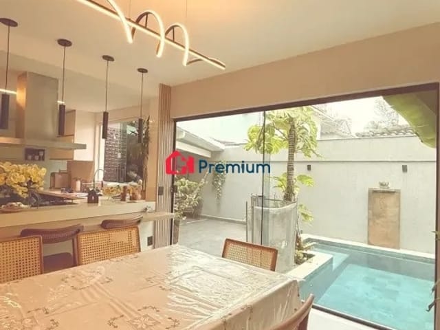 Casa 5 quartos e 4 banheiros, à venda, no bairro Barra da Tijuca em Rio de Janeiro