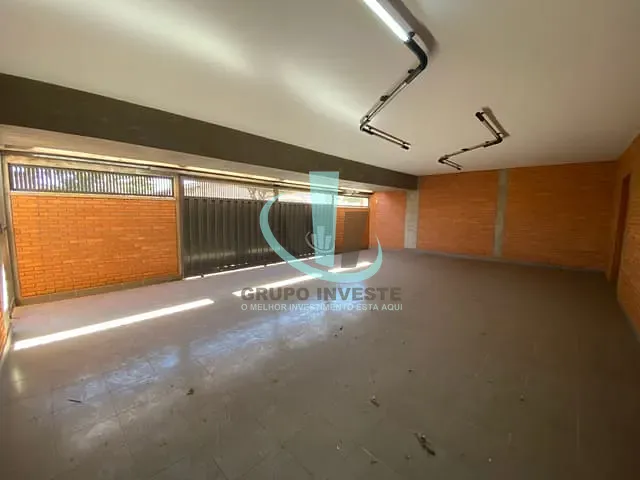 Sobrado com 409m² 5 quartos e 7 banheiros, à venda ou para alugar, no bairro CENTRO em ARARAQUARA