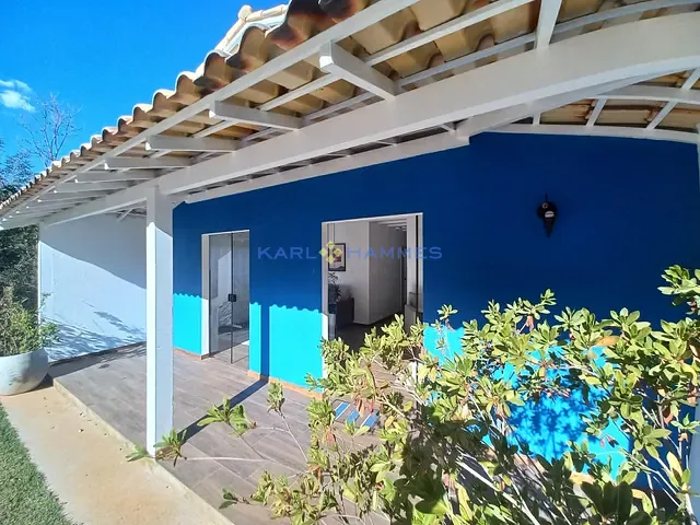 Casa com 2800m² 3 quartos e 3 banheiros, à venda, no bairro Pedro do Rio em Petrópolis
