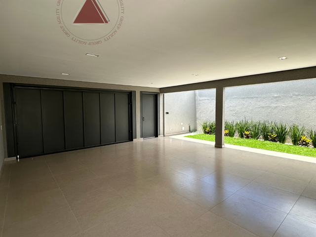 Casa com 250m² 3 quartos e 3 banheiros, à venda, no bairro Jardim Lima em Franca