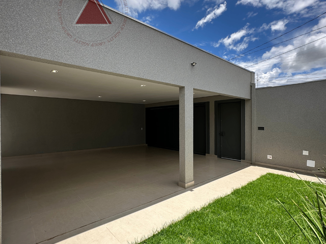 Casa com 250m² 3 quartos e 3 banheiros, à venda, no bairro Jardim Lima em Franca