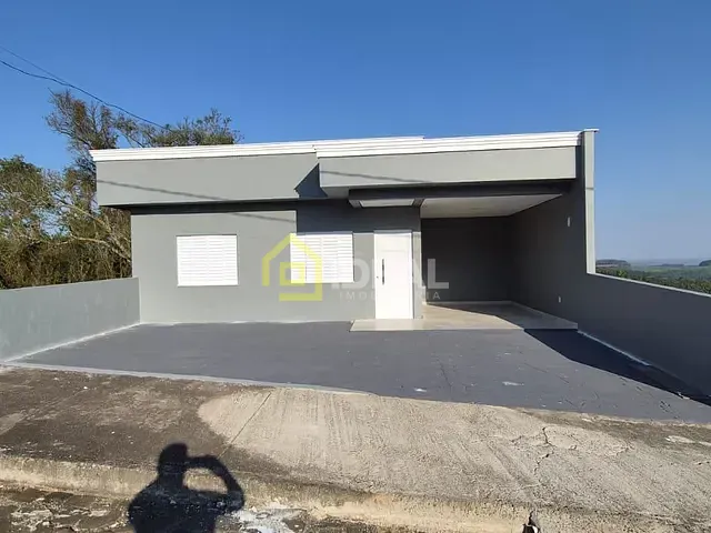 Casa com 168m² 4 quartos e 4 banheiros, à venda, no bairro São Cristóvão em Concórdia