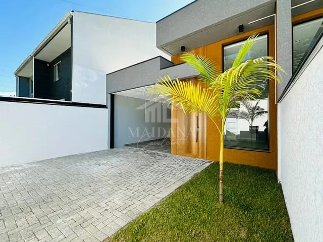 Casa com 224m² 4 quartos e 2 banheiros, à venda, no bairro Águas Belas em São José dos Pinhais