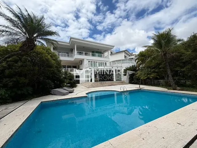 Casa 4 quartos e 7 banheiros, à venda ou para alugar, no bairro Tamboré em Santana de Parnaíba