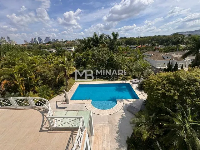 Casa 4 quartos e 7 banheiros, à venda ou para alugar, no bairro Tamboré em Santana de Parnaíba