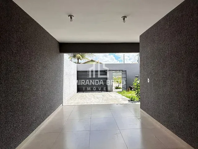 Casa 3 quartos e 2 banheiros, à venda, no bairro Condomínio das Esmeraldas em Goiânia