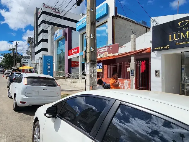 Casa à venda, no bairro Recreio em Vitória da Conquista
