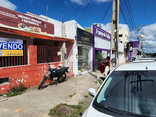 Casa à venda, no bairro Recreio em Vitória da Conquista
