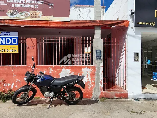 Casa à venda, no bairro Recreio em Vitória da Conquista