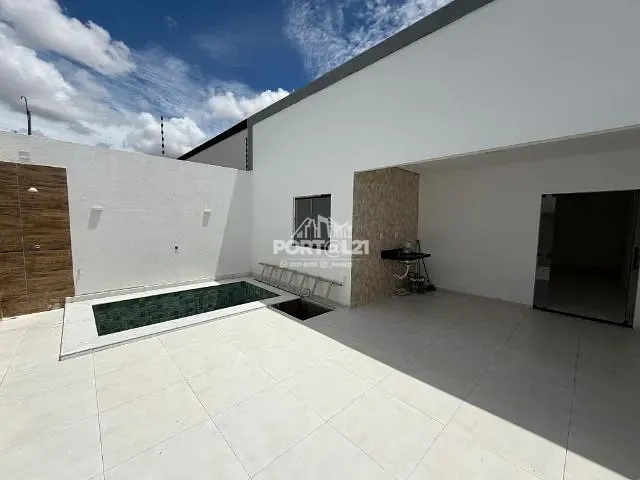 Casa com 150m² 3 quartos e 2 banheiros, à venda, no bairro Monte Castelo em Juazeiro