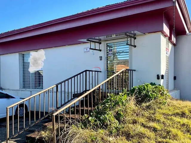 Casa com 430m², à venda, no bairro Centro em Londrina