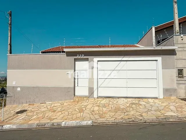 Casa 3 quartos e 2 banheiros, à venda, no bairro Vila Esperança em Itapira