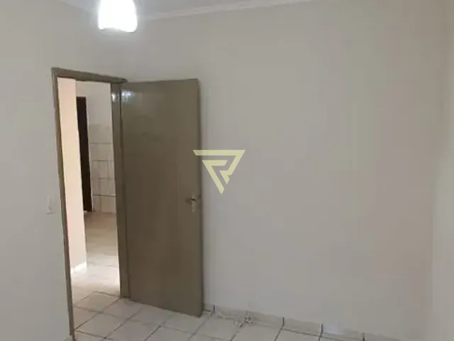 Casa com 200m² 2 quartos e 1 banheiro, à venda, no bairro San Domingues em Jardinópolis