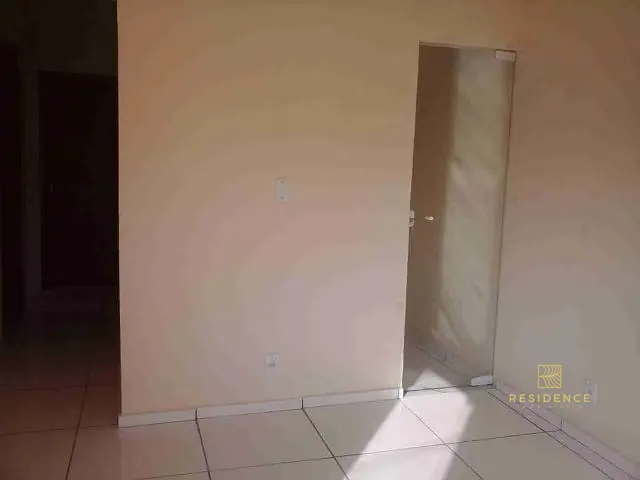 Casa 3 quartos e 2 banheiros, à venda, no bairro Varjão em Piraí