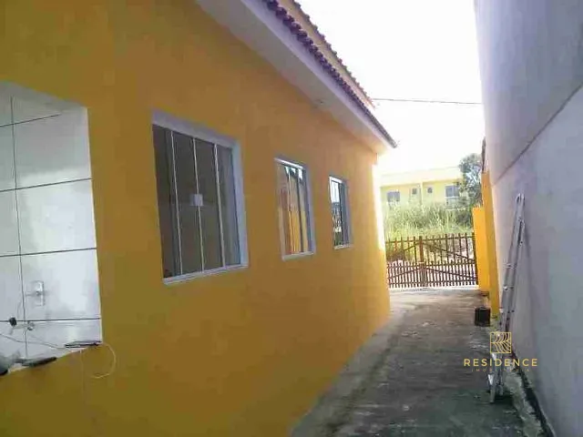 Casa 3 quartos e 2 banheiros, à venda, no bairro Varjão em Piraí
