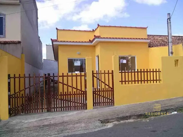 Casa 3 quartos e 2 banheiros, à venda, no bairro Varjão em Piraí