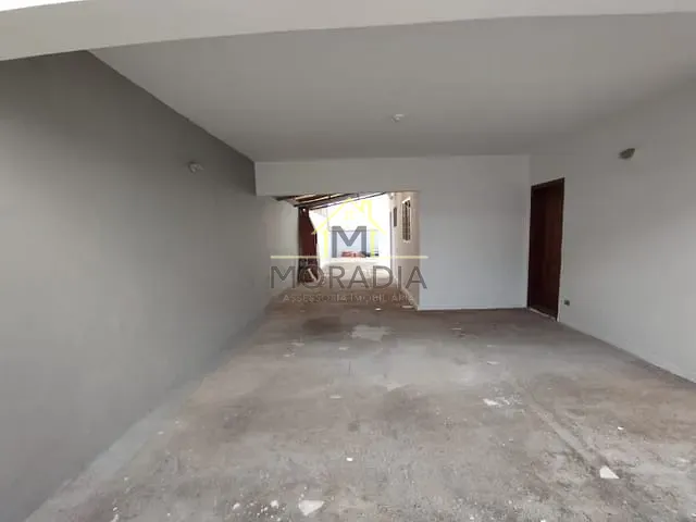 Casa com 300m² 3 quartos e 1 banheiro, à venda, no bairro Parque das Orquideas em Guaxupé
