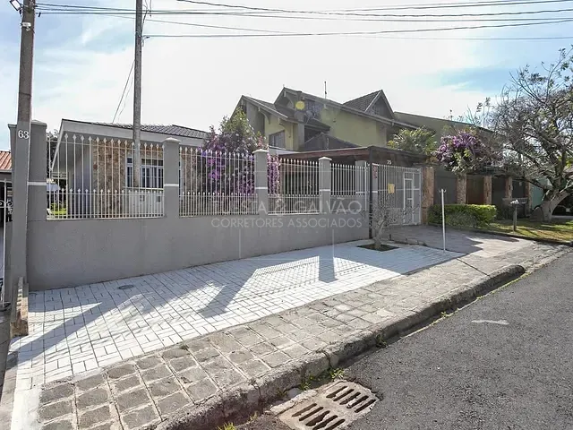 Casa com 155m² 3 quartos e 2 banheiros, à venda, no bairro Barreirinha em Curitiba