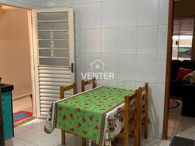 Casa com 125m² 2 quartos e 2 banheiros, à venda, no bairro Jardim Continental em Taubaté