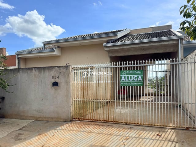 Casa 4 quartos e 2 banheiros, para alugar, no bairro Residencial Interlagos em Apucarana
