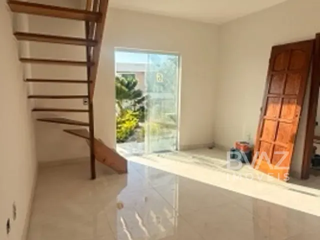Casa com 2000m² 3 quartos e 2 banheiros, à venda, no bairro Peró em Cabo Frio