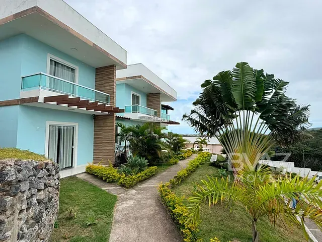 Casa com 2000m² 3 quartos e 2 banheiros, à venda, no bairro Peró em Cabo Frio