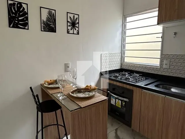 Casa com 87m² 2 quartos e 1 banheiro, para alugar, no bairro Anhangabaú em Jundiaí