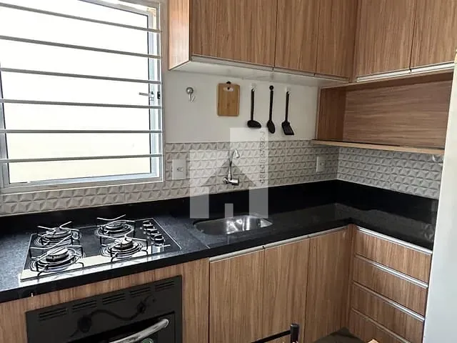 Casa com 87m² 2 quartos e 1 banheiro, para alugar, no bairro Anhangabaú em Jundiaí