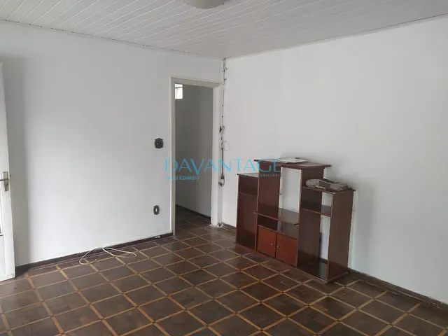 Casa com 200m² 3 quartos e 2 banheiros, à venda, no bairro Vila Lageado em São Paulo