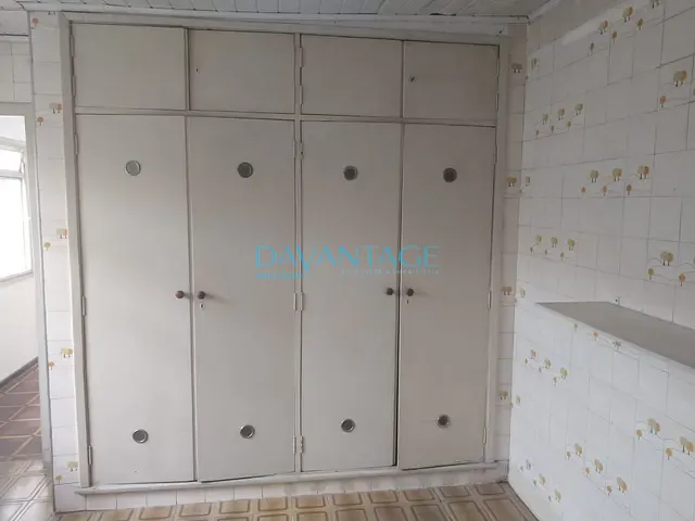 Casa com 200m² 3 quartos e 2 banheiros, à venda, no bairro Vila Lageado em São Paulo