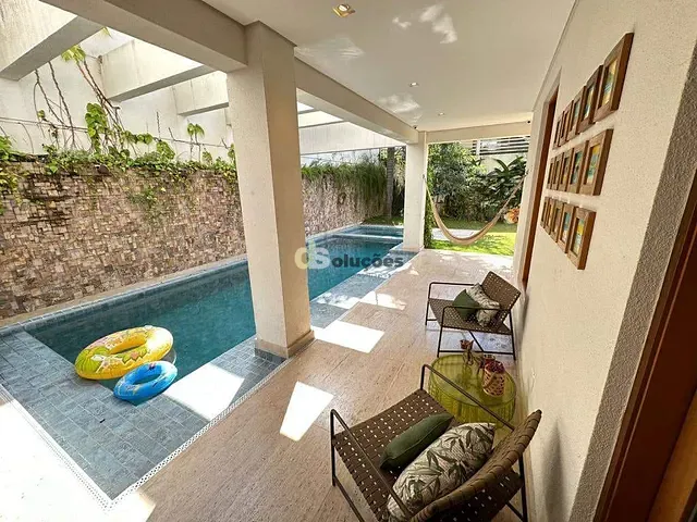 Casa 4 quartos e 7 banheiros, à venda, no bairro Cidade Jardim em São Paulo