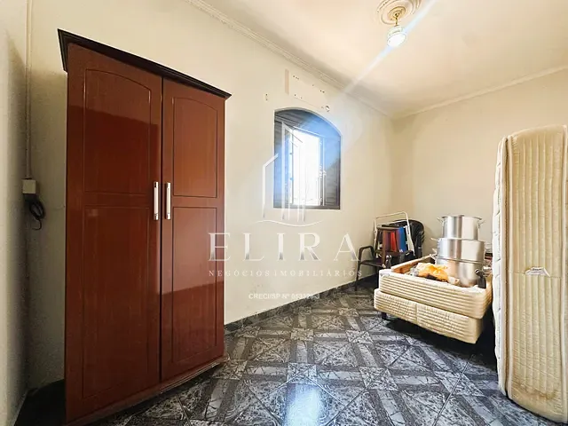 Casa com 150m² 3 quartos e 2 banheiros, à venda, no bairro Vila Mollon em Santa Bárbara D'Oeste
