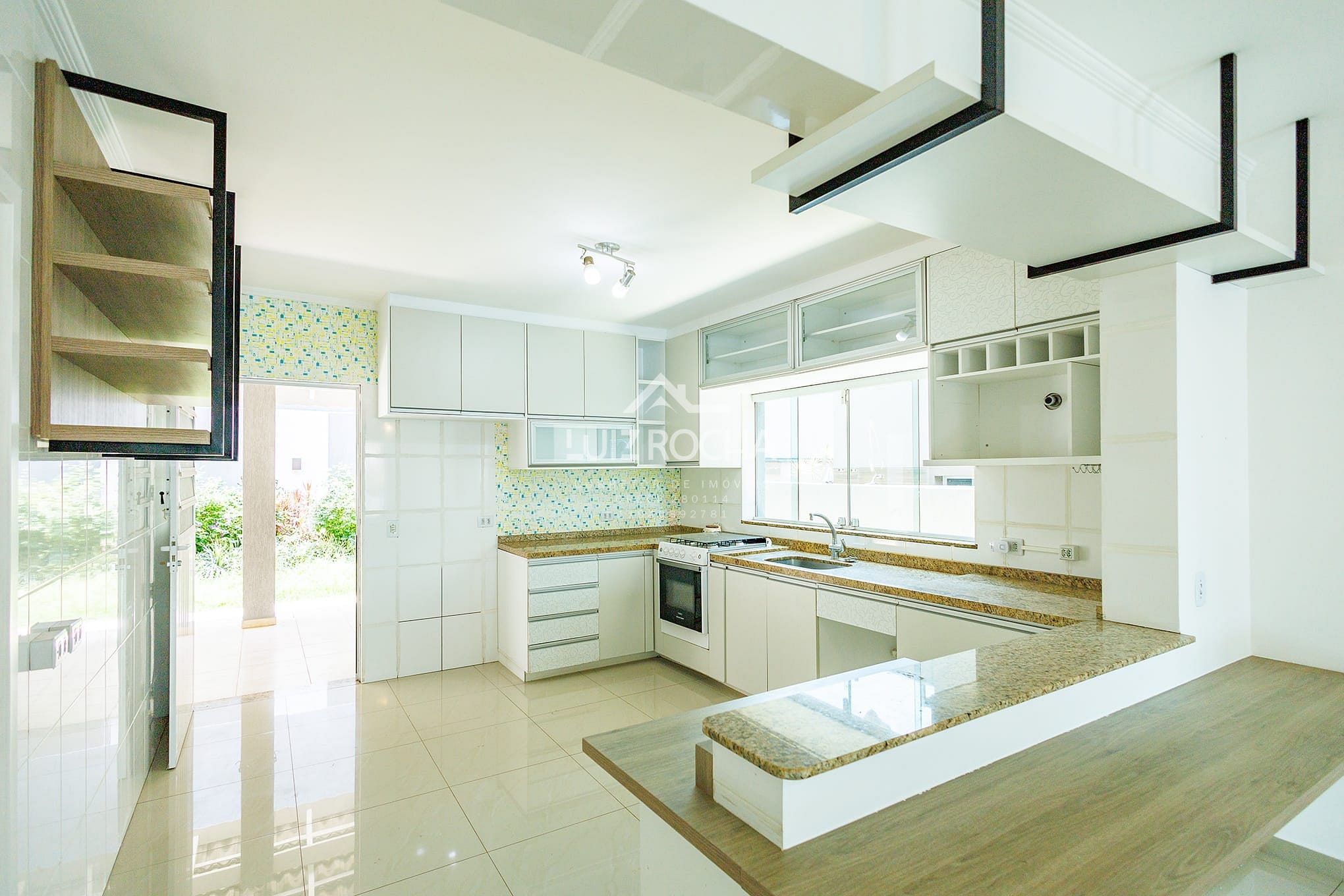 Casa, 4 quartos, 247 m² - Foto 10