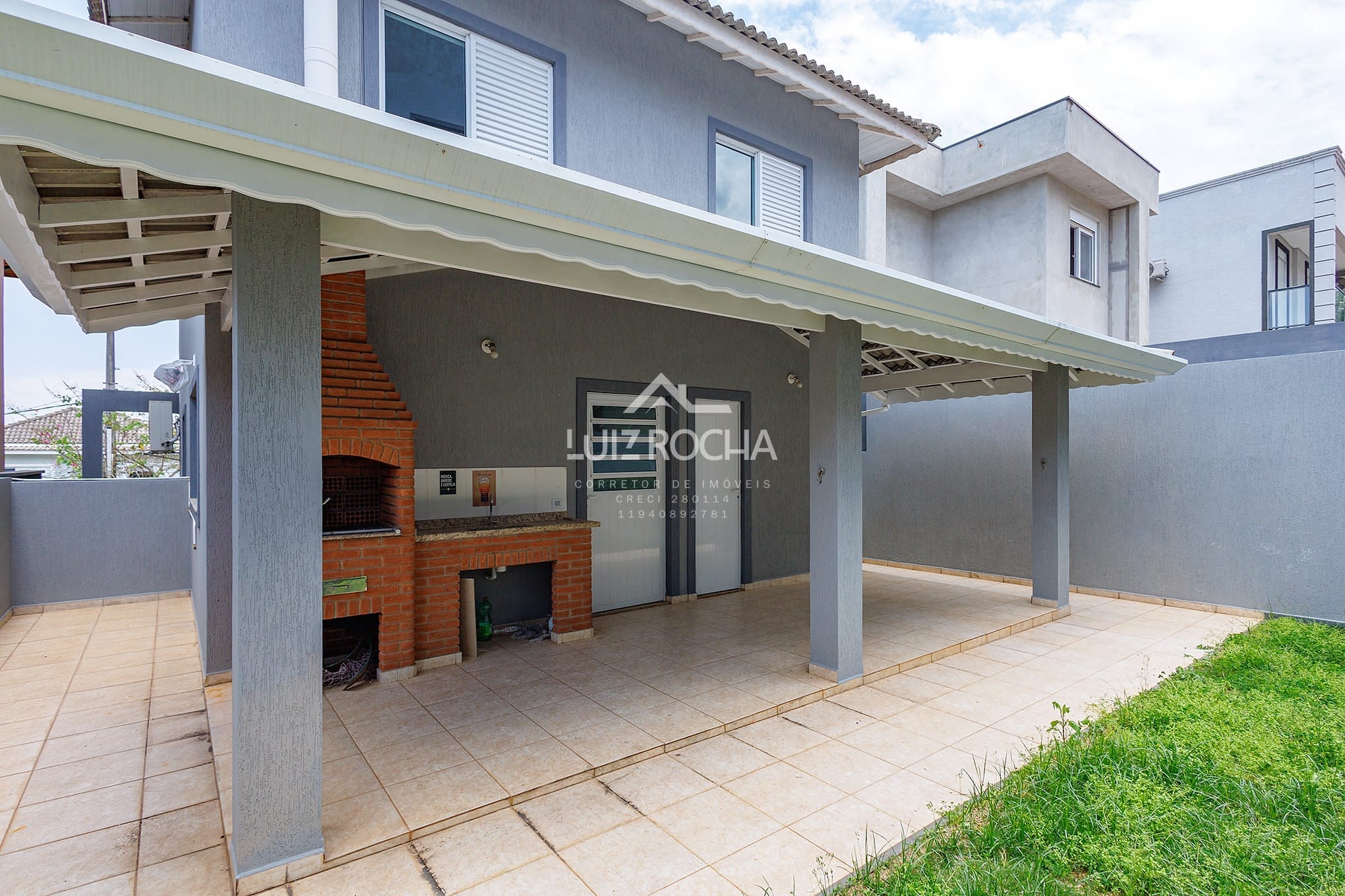 Casa, 4 quartos, 247 m² - Foto 1