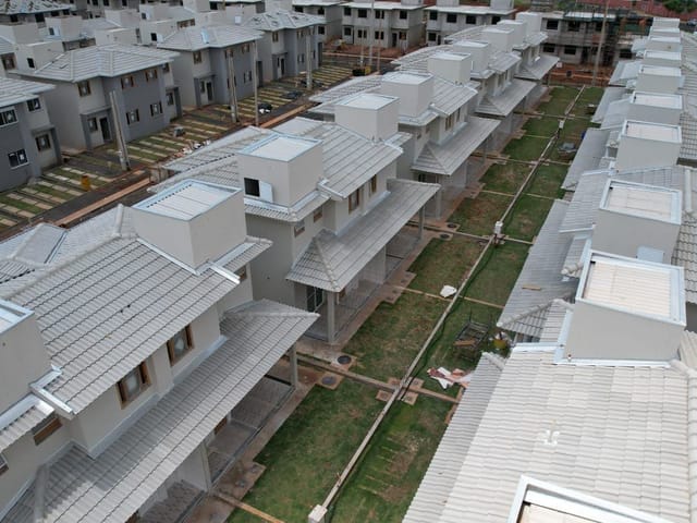 Casa com 92m² 3 quartos e 2 banheiros, à venda, no bairro Village Imperial Residence em São José do Rio Preto