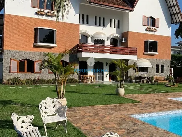 Casa com 2400m² 6 quartos e 6 banheiros, à venda ou para alugar, no bairro Urbanova em São José dos Campos