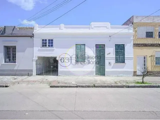 Casa para alugar, no bairro Centro em Pelotas
