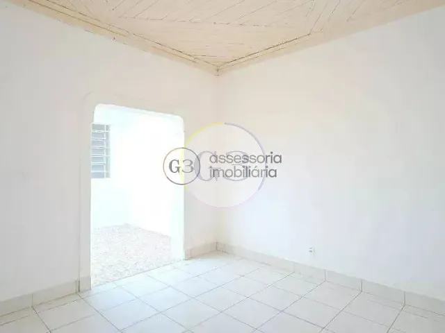 Casa para alugar, no bairro Centro em Pelotas