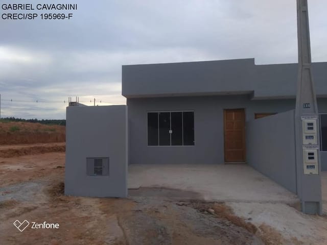 Foto do Casa - CASA À VENDA - JARDIM SAN RAFAEL - Salto de Pirapora/SP.
Área Construída: 65 m² / Área Terreno: 125 m².
CASA
- 2 dormitórios.
- Sala.
- Cozinha.
- Banheiro social.
- Lavanderia.
- Quintal.
LOCALIZAÇÃO
- À 7 minutos do Centro de Salto de Pirapora, Bancos, Mercados, Padarias, Escolas.
- À 5 minutos do Distrito Industrial, empresas como ADIMAX Magnus, ARYSTA e Celmar Móveis Planejados.
- À 20 minutos do Shopping Iguatemi Esplanada.
- À 30 minutos do Centro de Sorocaba.
- À 1 hora do Aeroporto Internacional de Viracopos - Campinas.
- À 1:20 horas de São Paulo e Campinas.
Não fique na dúvida.
Faça contato e venha conhecer o imóvel.
Compre com Segurança e Atendimento Exclusivo.
GHC - Gabriel Cavagnini
Corretor de Imóveis - CRECI/SP 195969F
www.ghcimoveis.com.br
#ghcimoveis | GHC IMÓVEIS